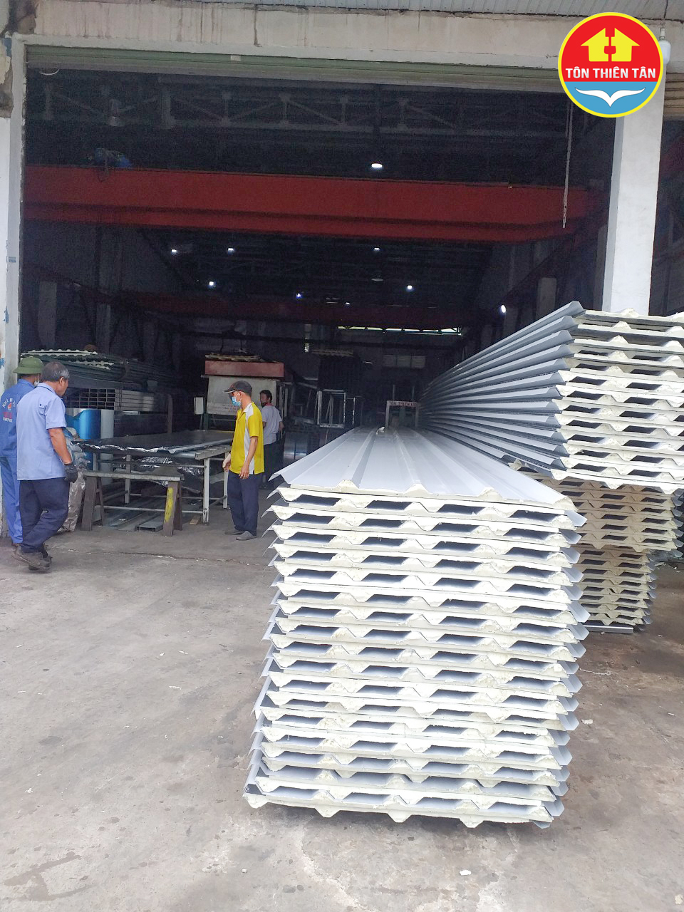 Sản phẩm tôn chất lượng mang lại giá trị cuộc sống tốt hơn cho cuộc sống!